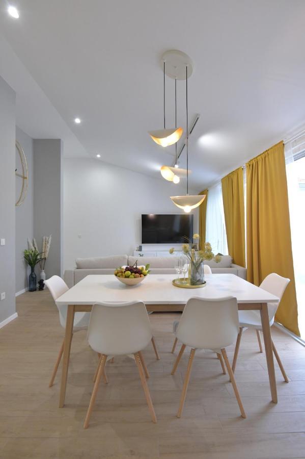 Residence Family Plazina - Place 1 & 2 ペトルチャネ エクステリア 写真
